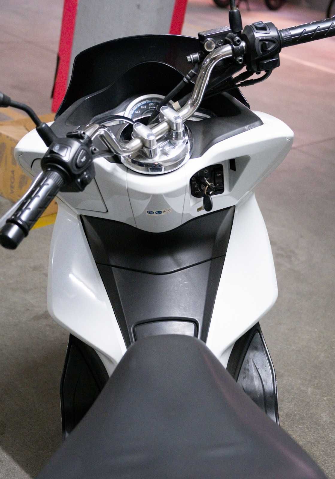 Honda PCX 2017 Scooter