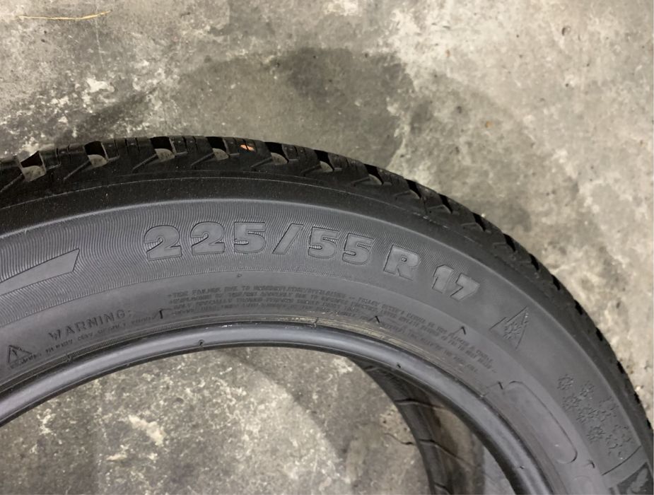Michelin Alpin A4 225 55 R17