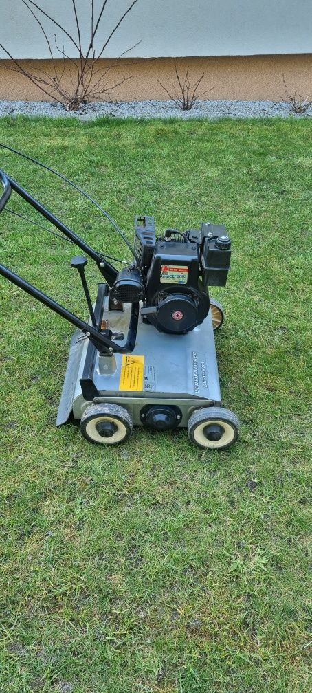 Wertykulator aerator spalinowy BH-153 Electronic FIAT