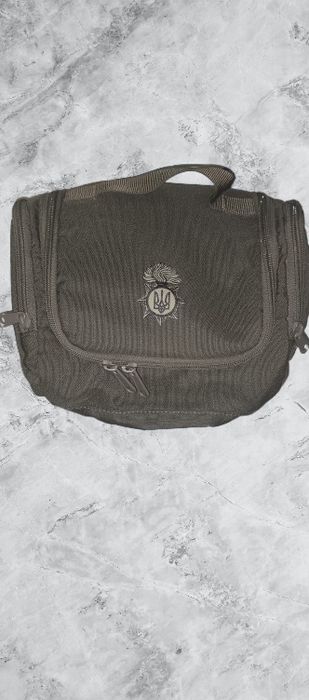 Продам подсумок аптечку, для гигиены