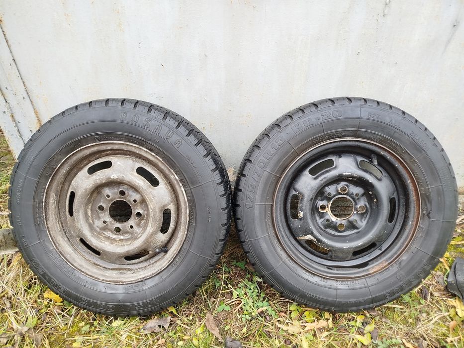 Колеса 4х98 на ВАЗ 175/70 R13 (2шт.)