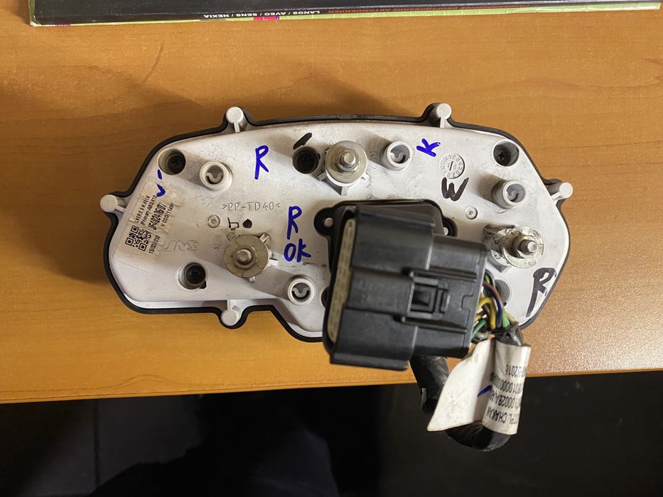 Приборная панель, приборка Bajaj Dominar 400