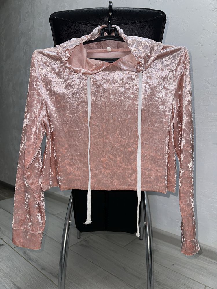Женское худи от Pull&Bear