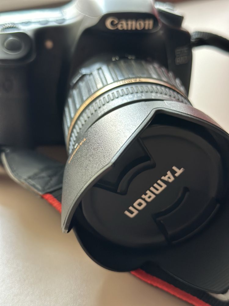 Цифровий фотоапарат Canon EOS 60D