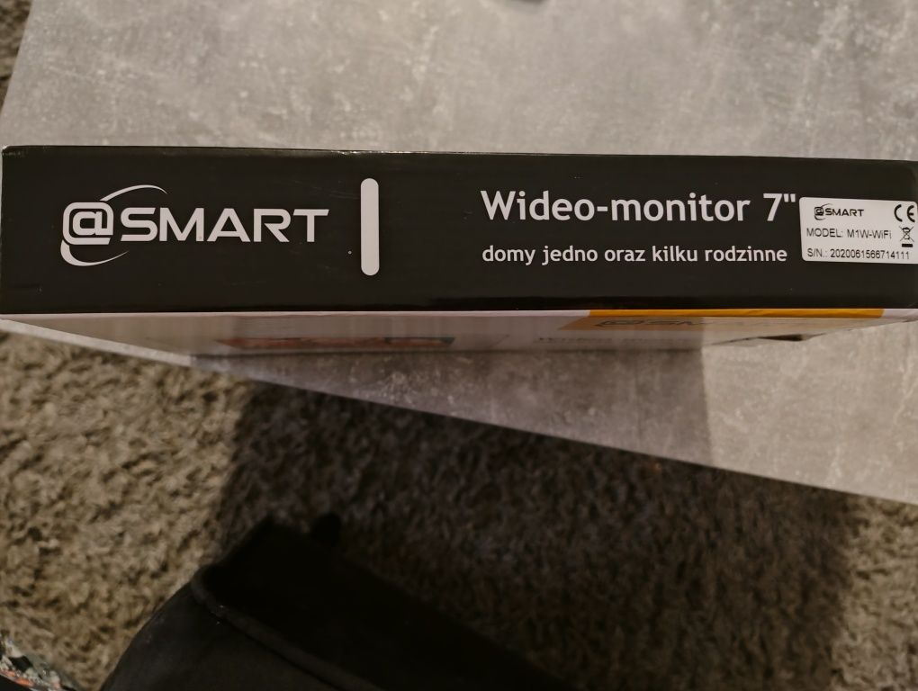smart wideodomofon wideorejestrator Ekran m1w-wifi