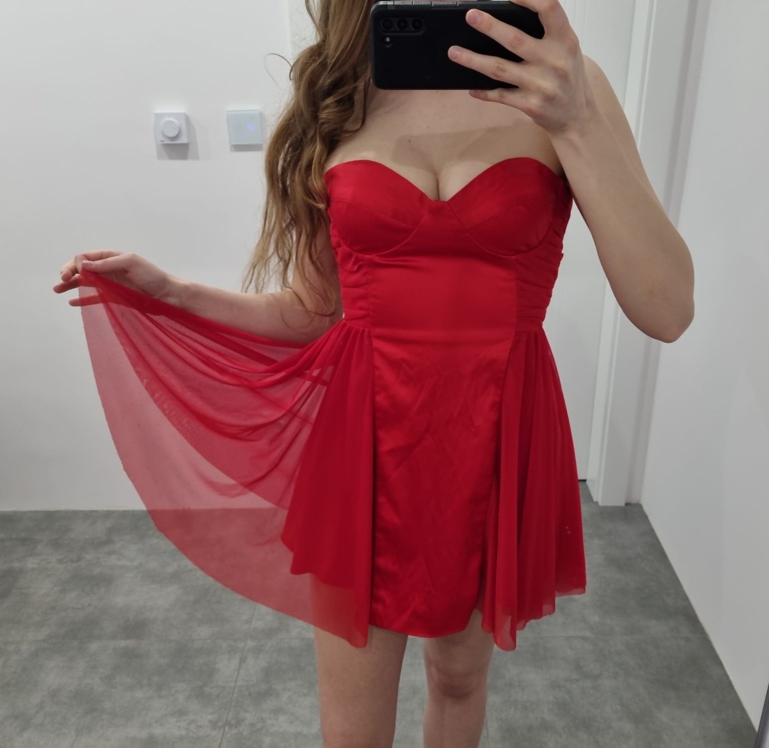 Czerwona, gorsetowa, krótka sukienka ASOS XS