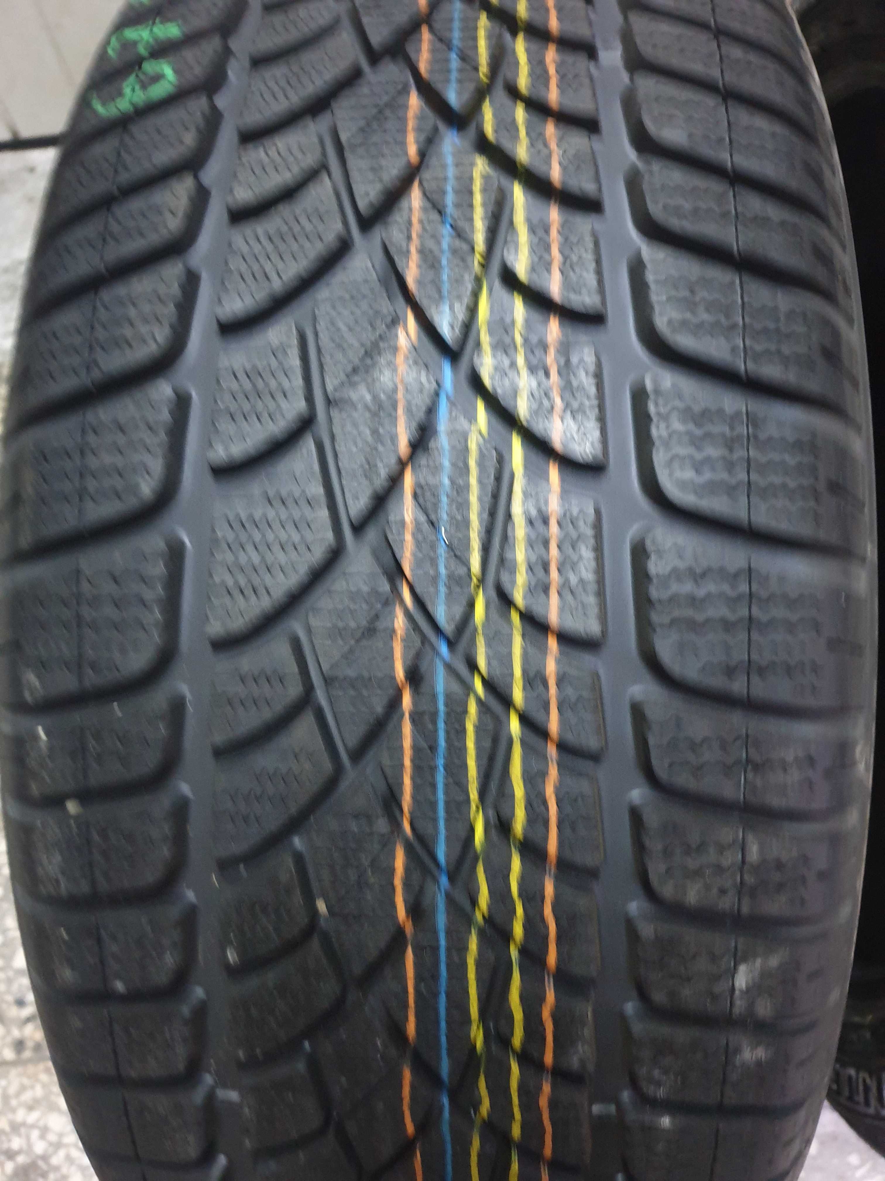 Dunlop Winter Sport 3D M0 MFS 255/45 R20 Dot 18