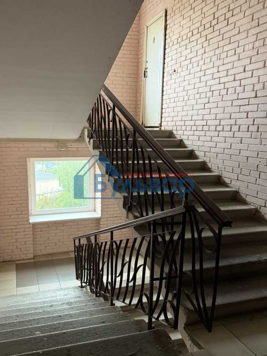3к квартира, 64 м2, цегла, ТЕПЛОЛІЧИЛЬНИК, зуп.Фурманова