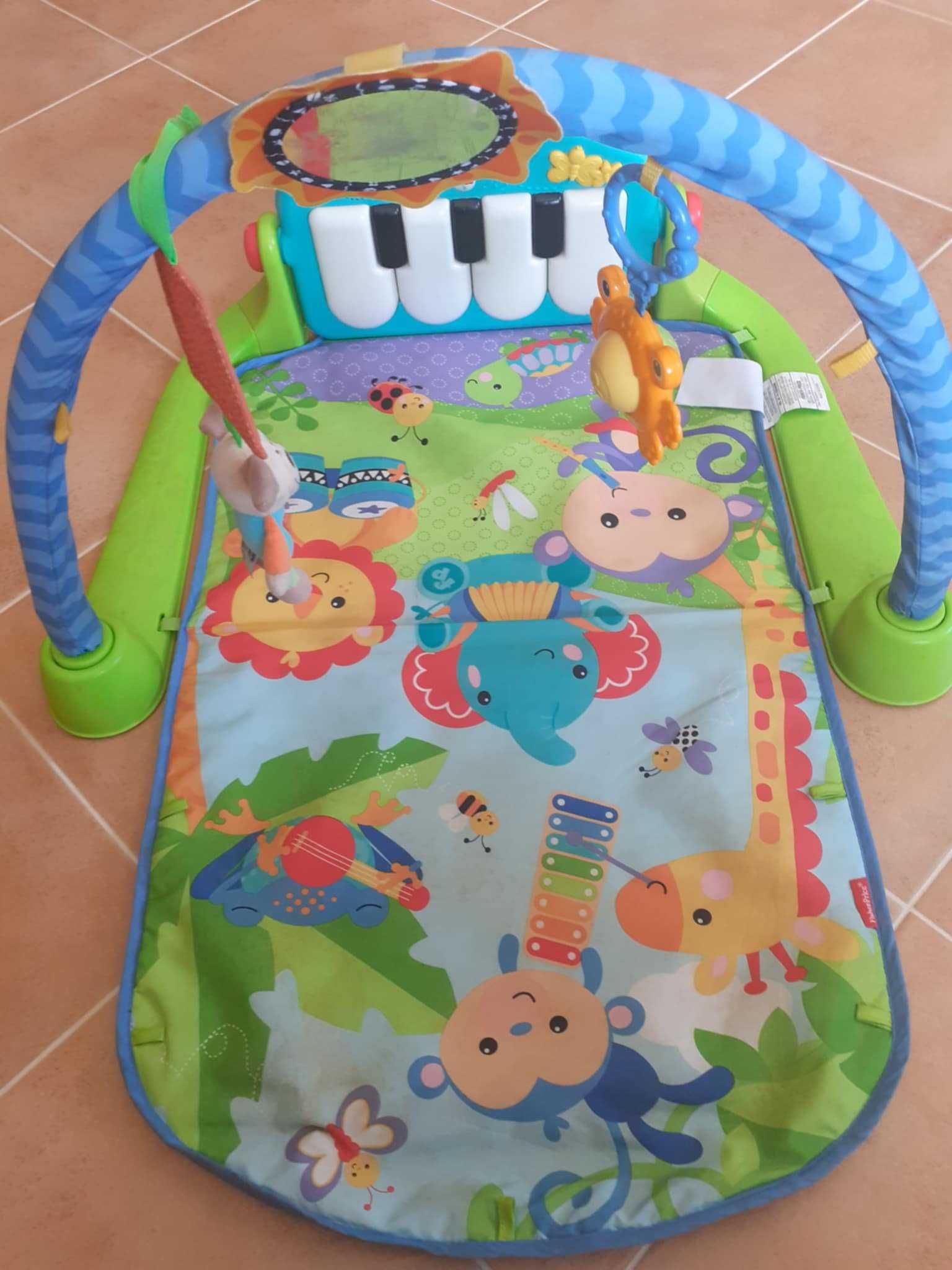 Tapete Bebé e Jogos Educativos