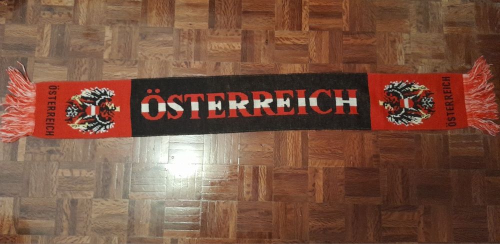 Cachecóis de futebol retro