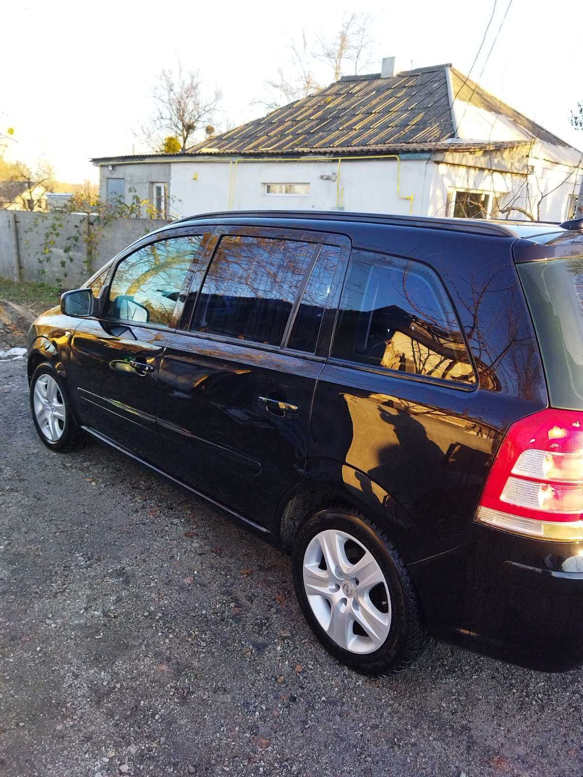 Opel Zafira B 2009 1.7 дизель