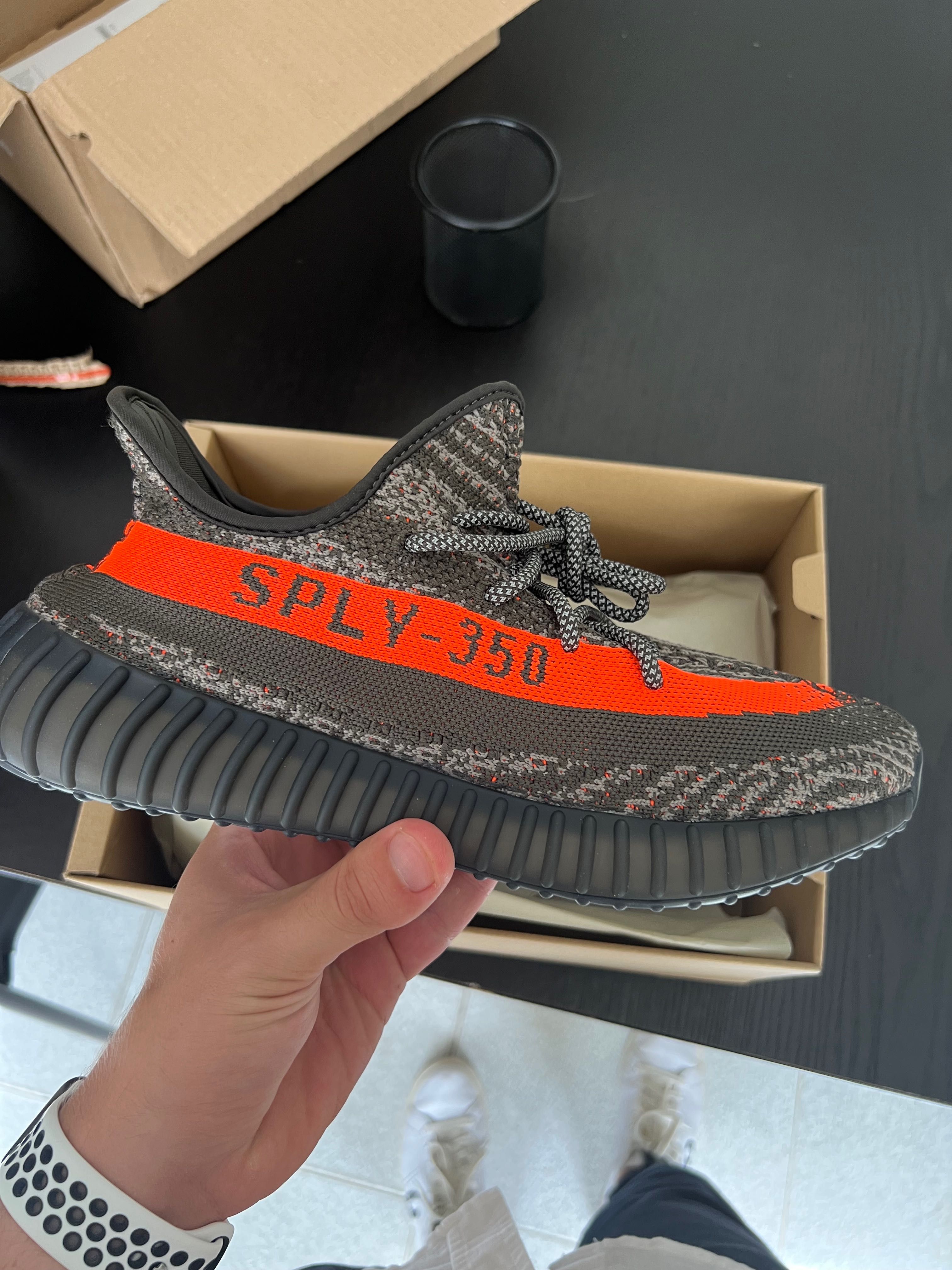 Yeezy Boost 350 V2 Carbon Beluga