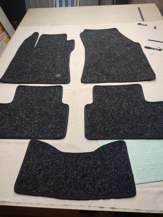 Коврик Рено Меган 4