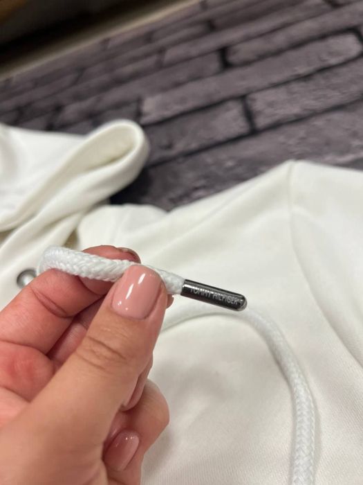 МЕГА СКИДКА -40% Женское худи Tommy Hilfiger белая кофта трехнитка хит