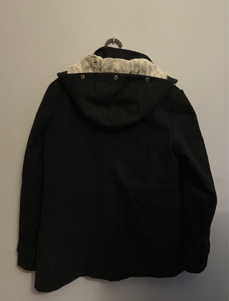 Czarny płaszcz zimowy Tom Tailor z odpinanym kapturem rozmiar XL