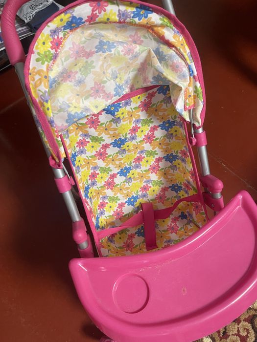 Коляска для кукол