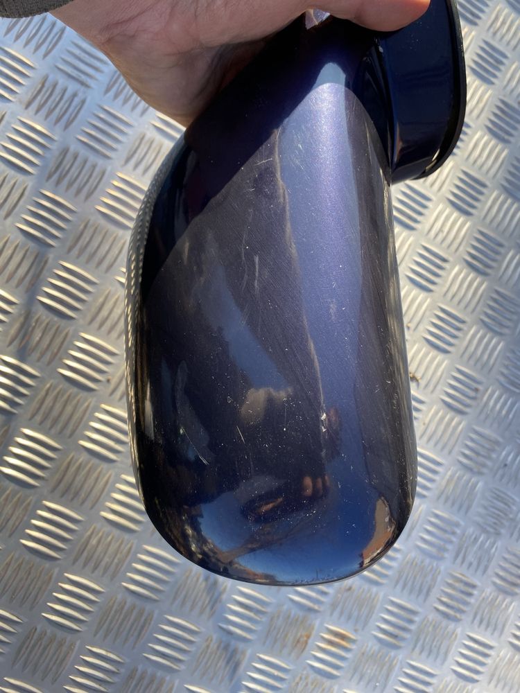 Mitsubishi Carisma przed lift lusterko prawe prawy przod
