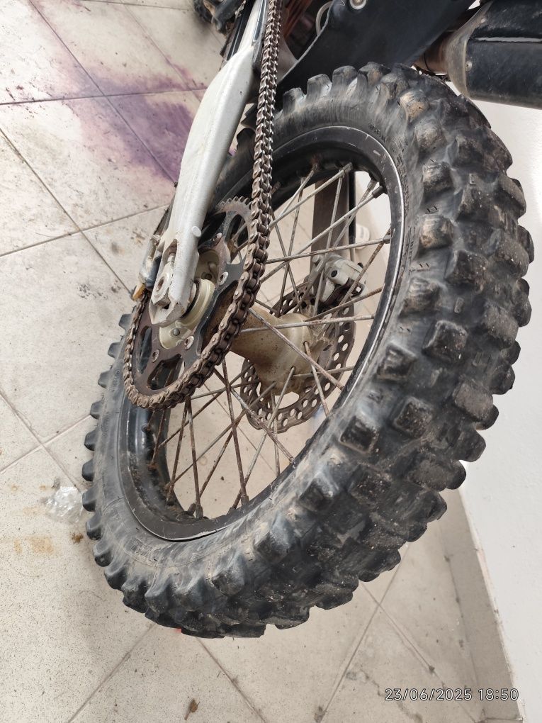 Vendo ou troco KTM 450