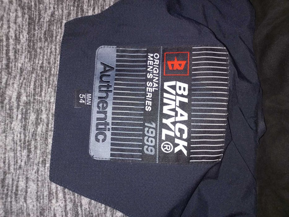 Зимова чоловіча куртка Black Vinyl 54р