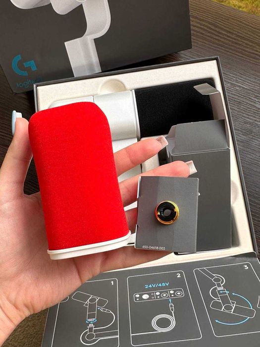 студійний мікрофон Logitech G Yeti Studio Active Dynamic XLR OFF White