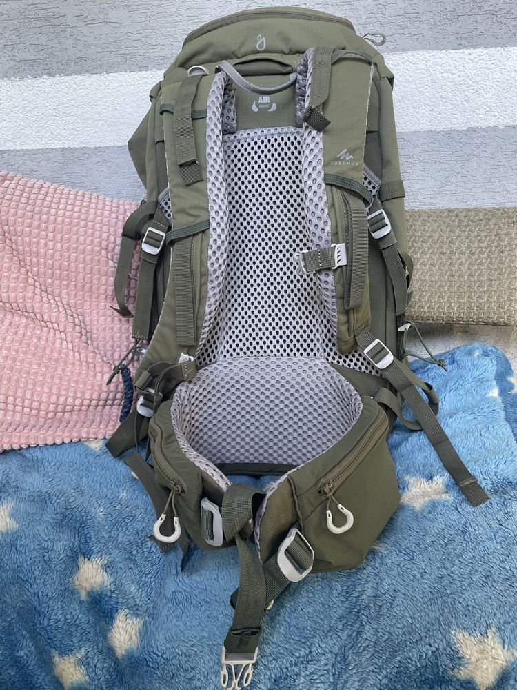 Plecak turystyczny Quechua MH500 30 l