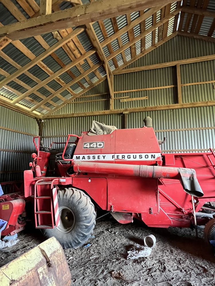 Massey Ferguson 440