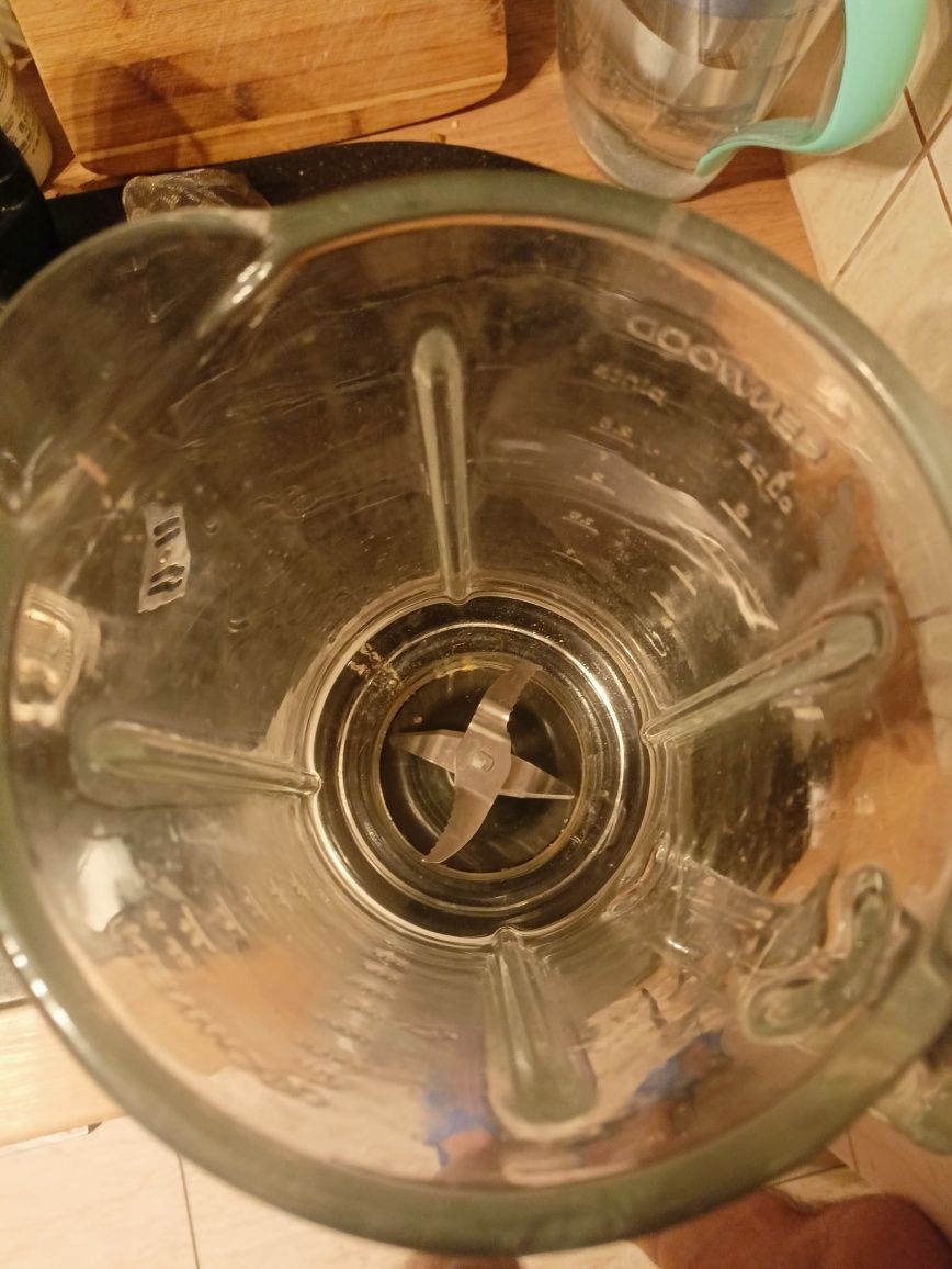 Blender kielichowy Kenwood BLM60
