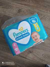 Pampersy active baby 4