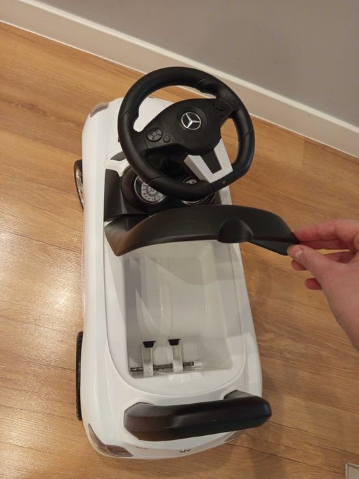 Autko samochodzik jeździk Mercedes Benz