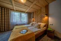domek apartament regionalny 2-4-5  noclegi zakopane cyrhla wakacje