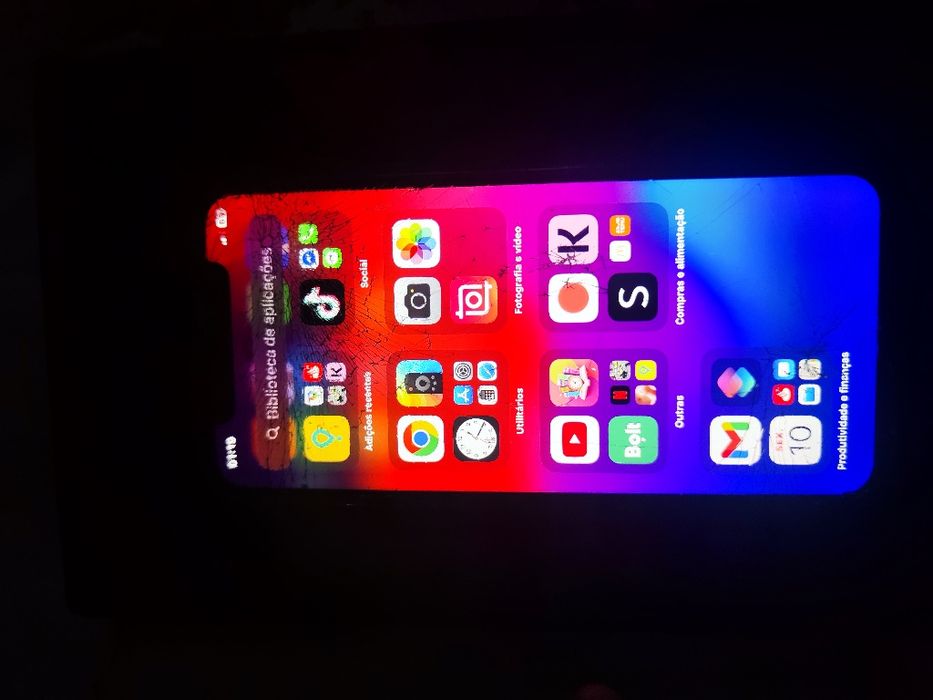 iPhone 11 negociável