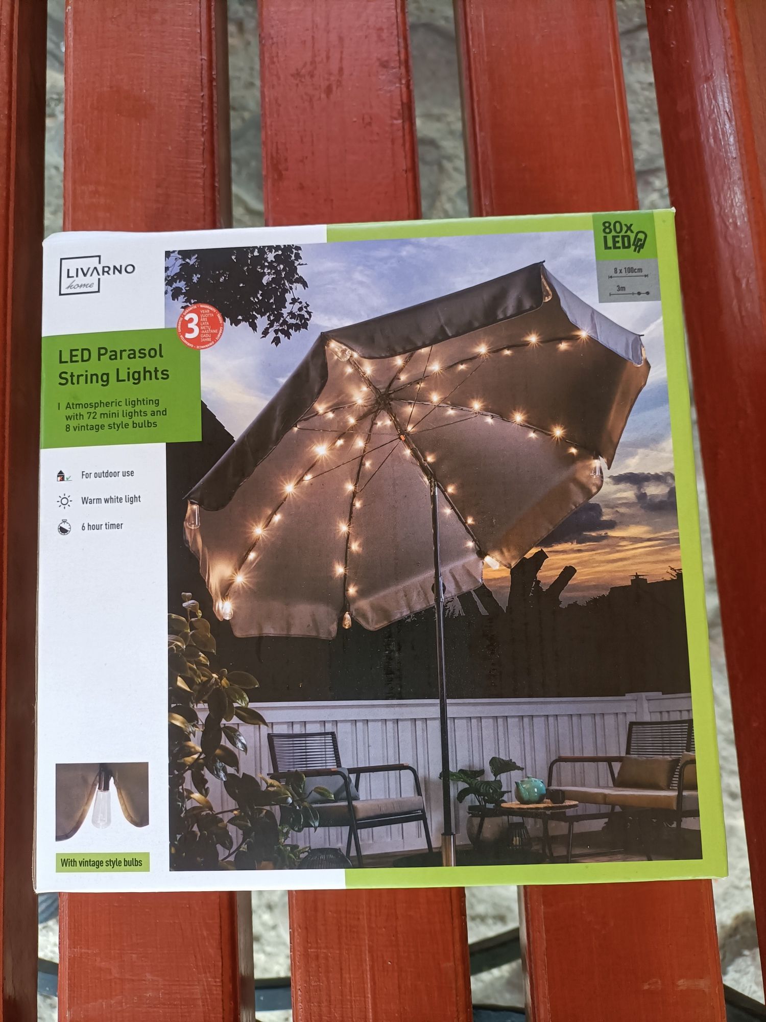 Oświetlenie LED parasola ogrodowego