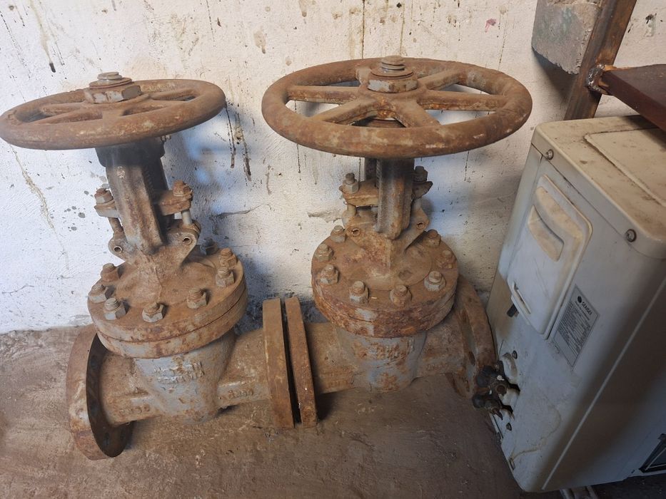 Задвижка - зроблено в румунії