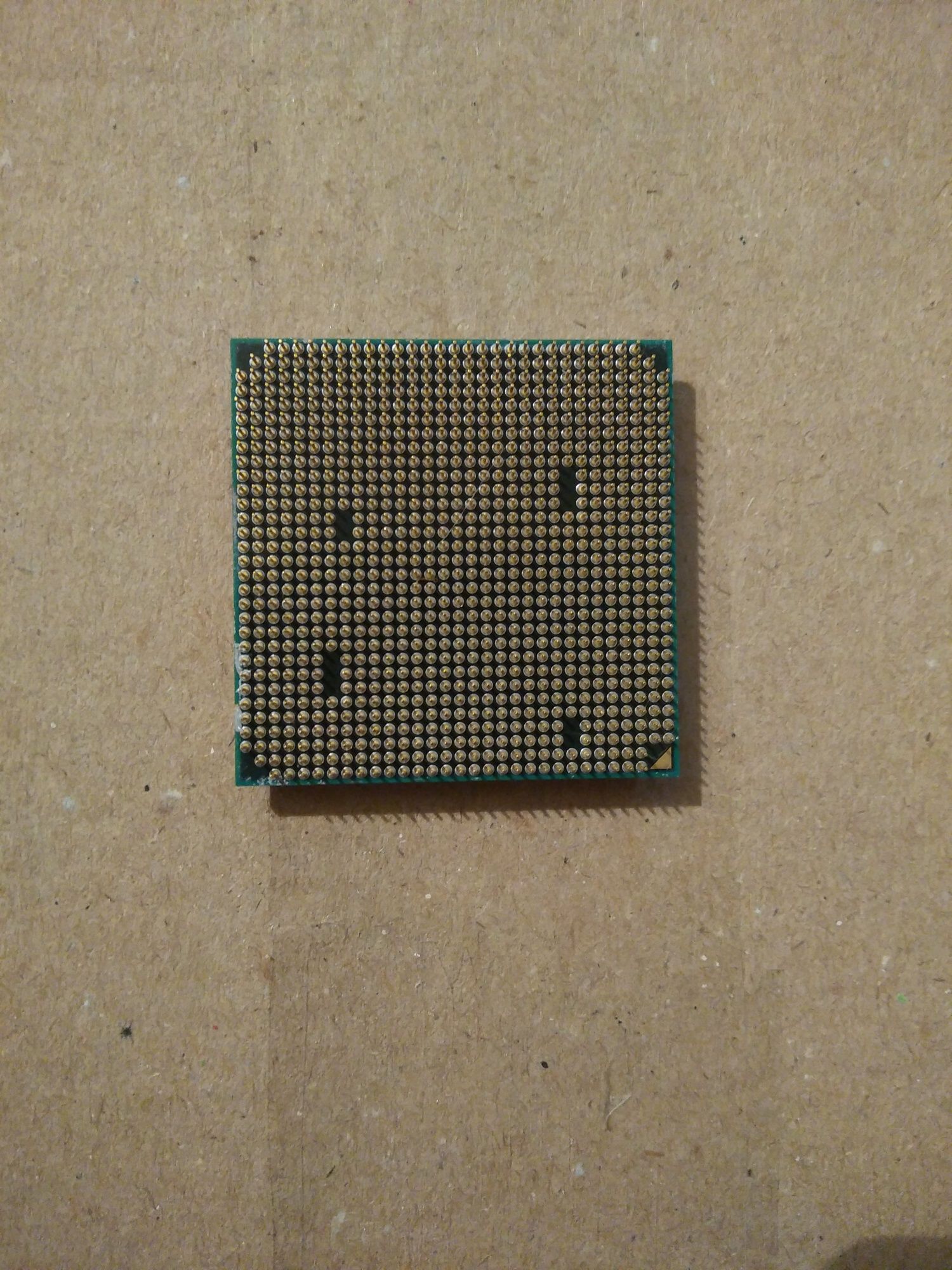 Процесор AMD Athlon II X2 245