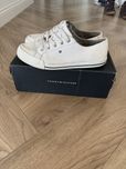 Białe tenisówki trampki tommy hilfiger rozmiar 39