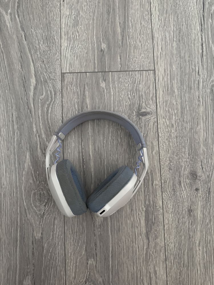 Logitech G435 Wireless + Bluetooth