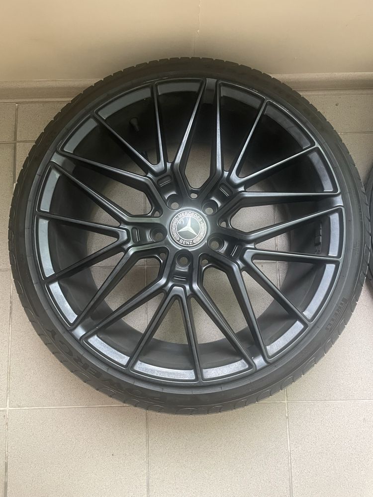 Felga JR 38 Wheels Mercedes + opona Pirelli