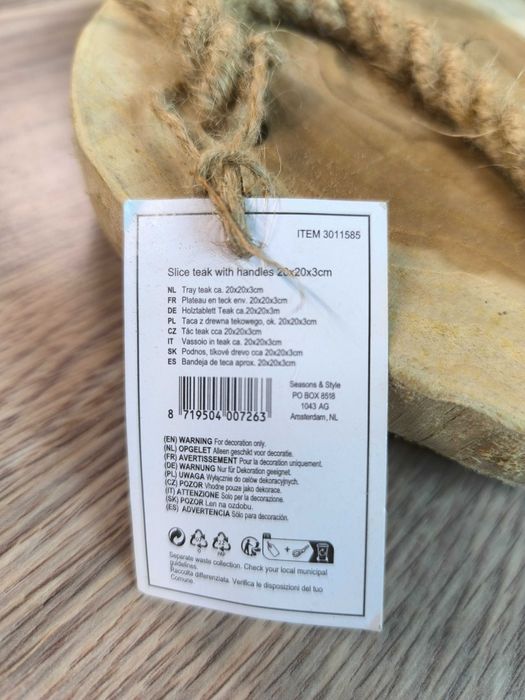 Dekoracyjna lub serwująca taca z naturalnego drewna