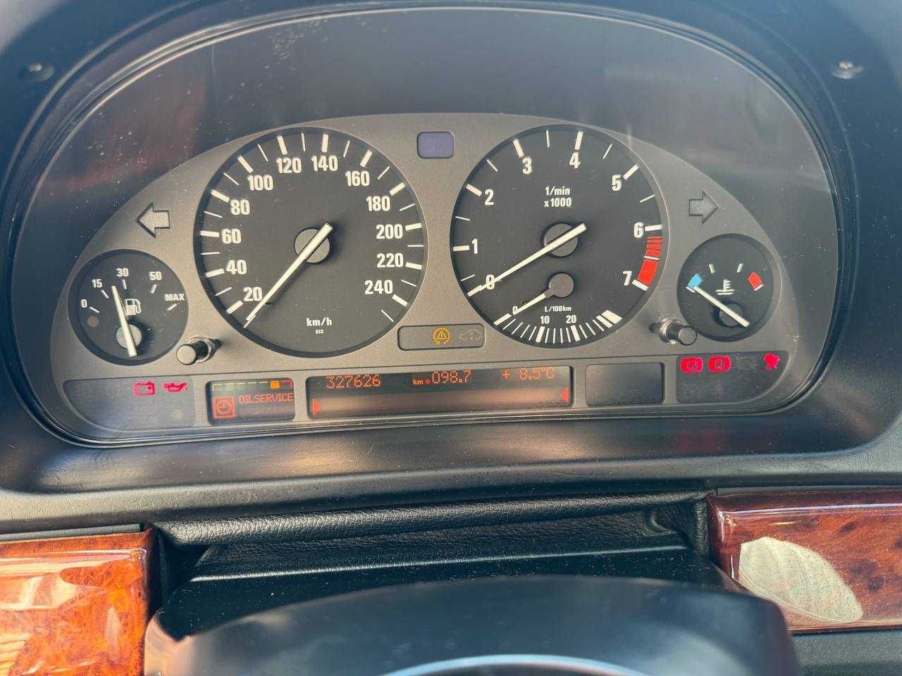 BMW E39 520i 1997 M52B20 (БМВ Е39)