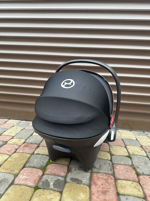 Автокрісло Cybex Aton m Ferrari