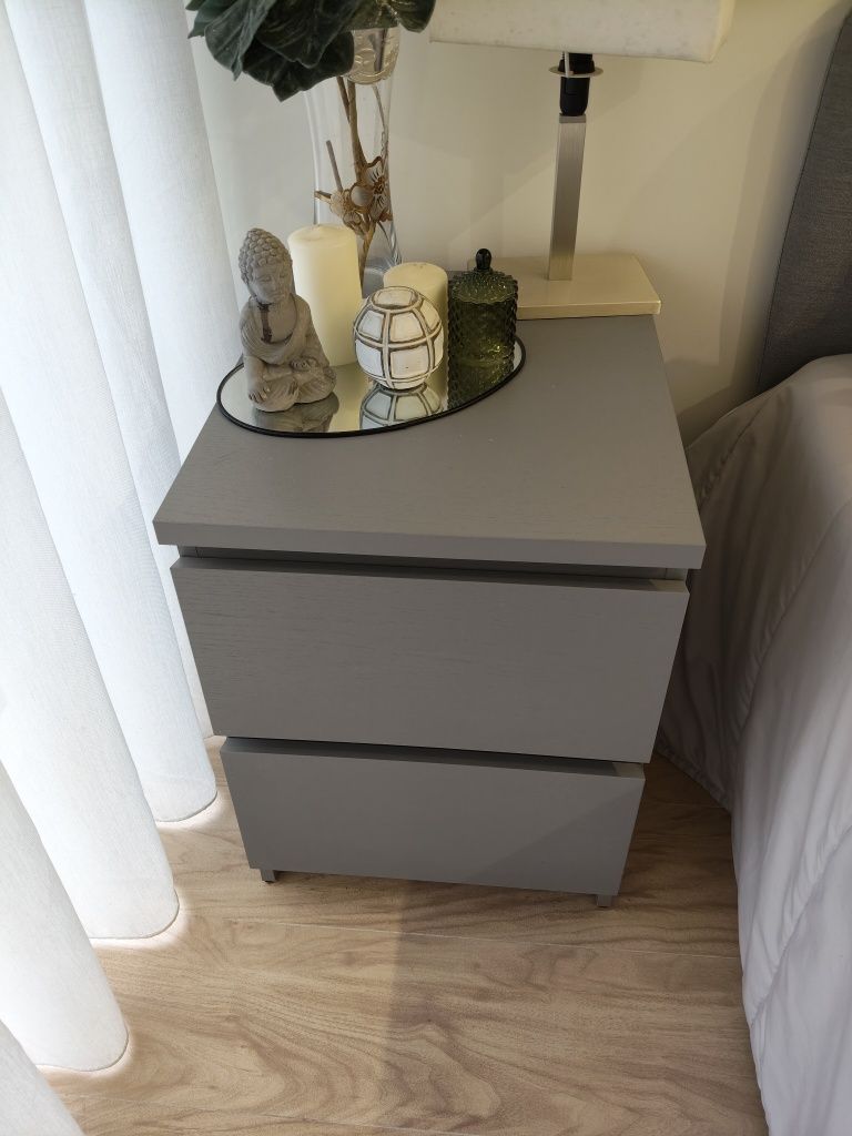 Mesa de cabeceira