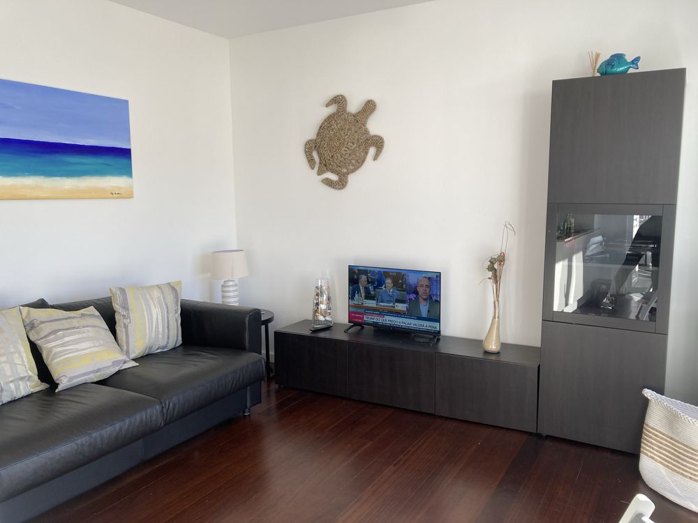 Apartamento T1 - 2ª Linha da praia c/garagem WI-FI