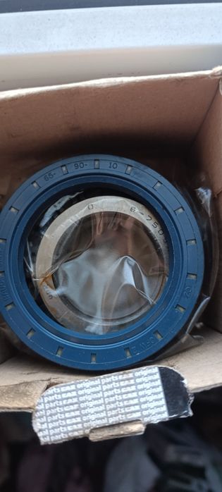 Продам подшипник задней ступицы ГАЗЕЛЬ  хорошего качества