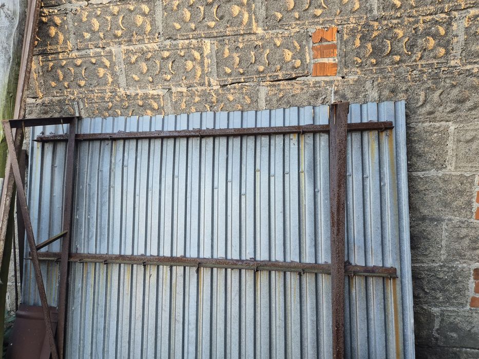 Daszek nad drzwi zewnętrzne