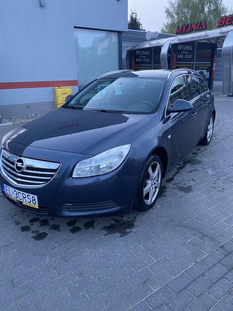 Opel insignia 1,8 benzynka