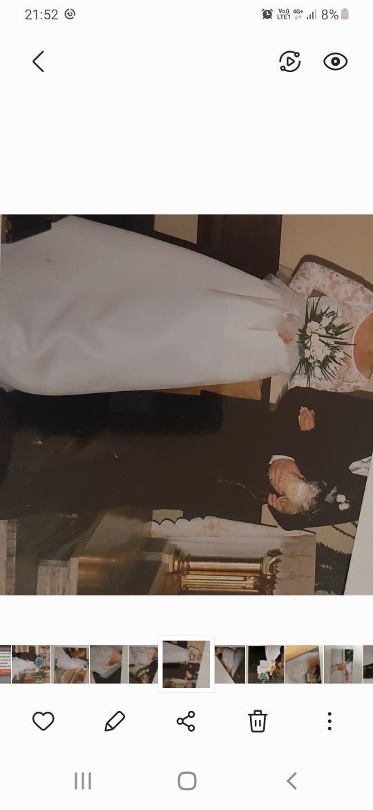 Suknia ślubna 40-42 z koronką w róże  z salonu firmy CYMBELINE