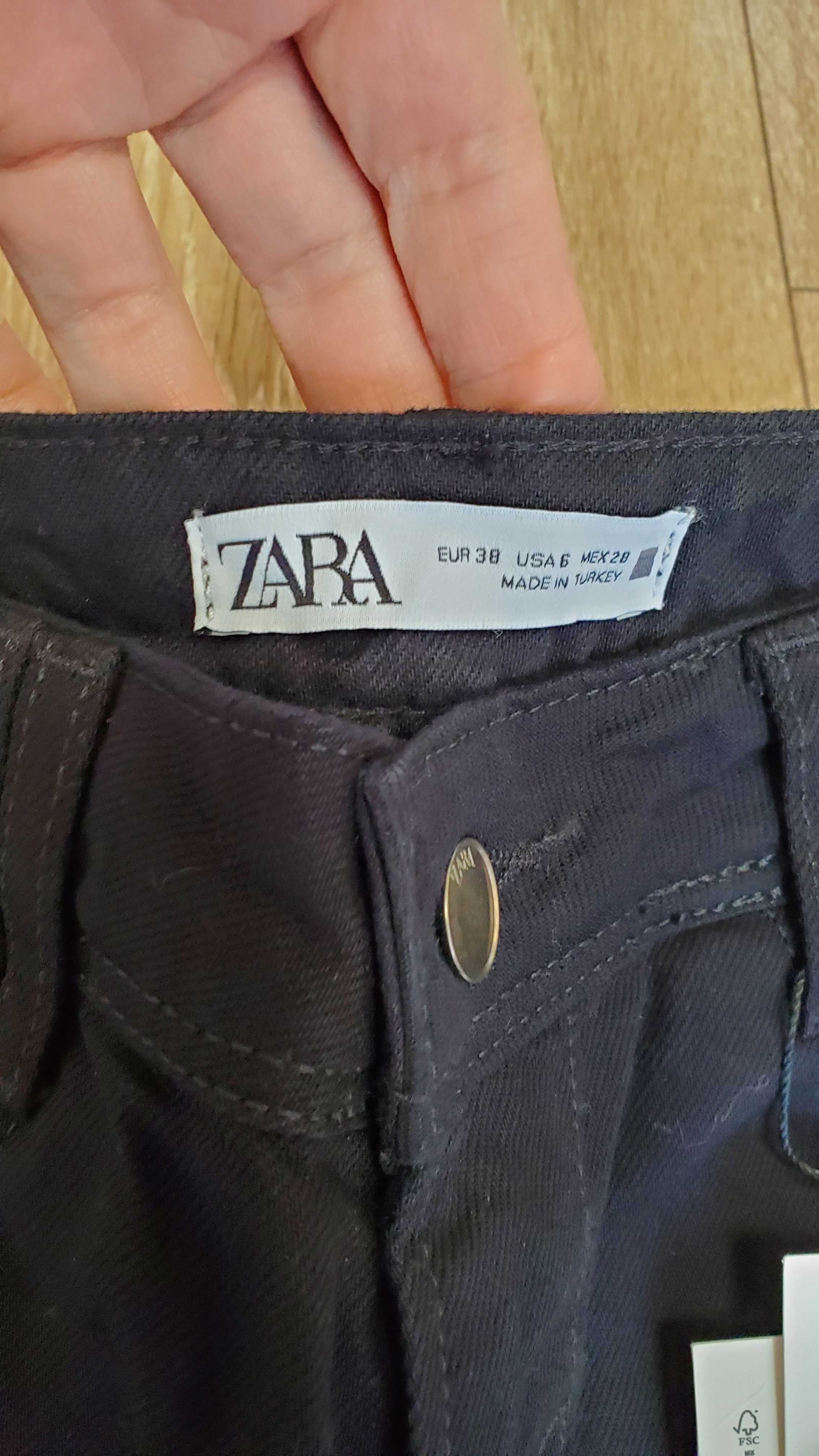 Жіночі чорні джинси zara