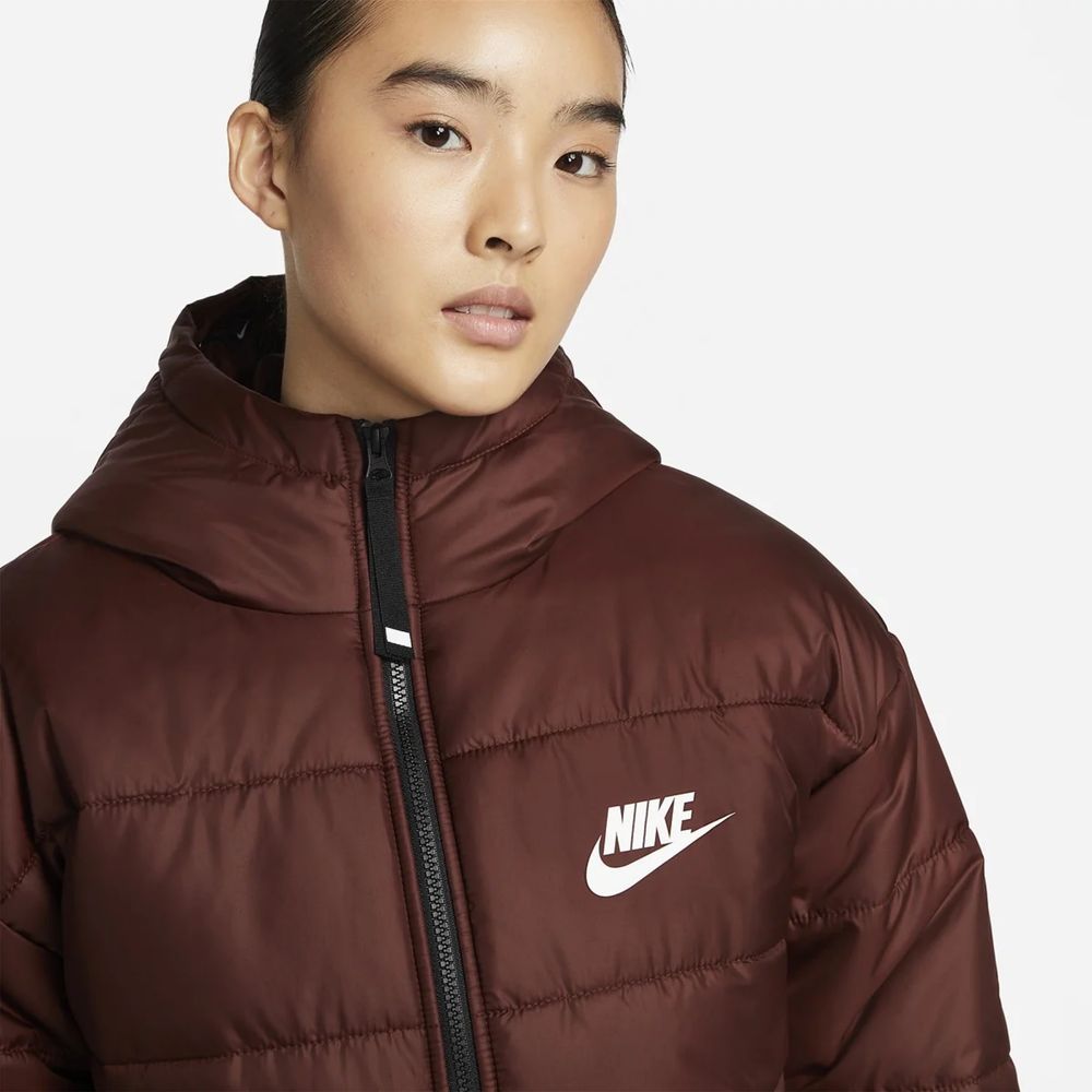 Nike куртка курточка оригінал