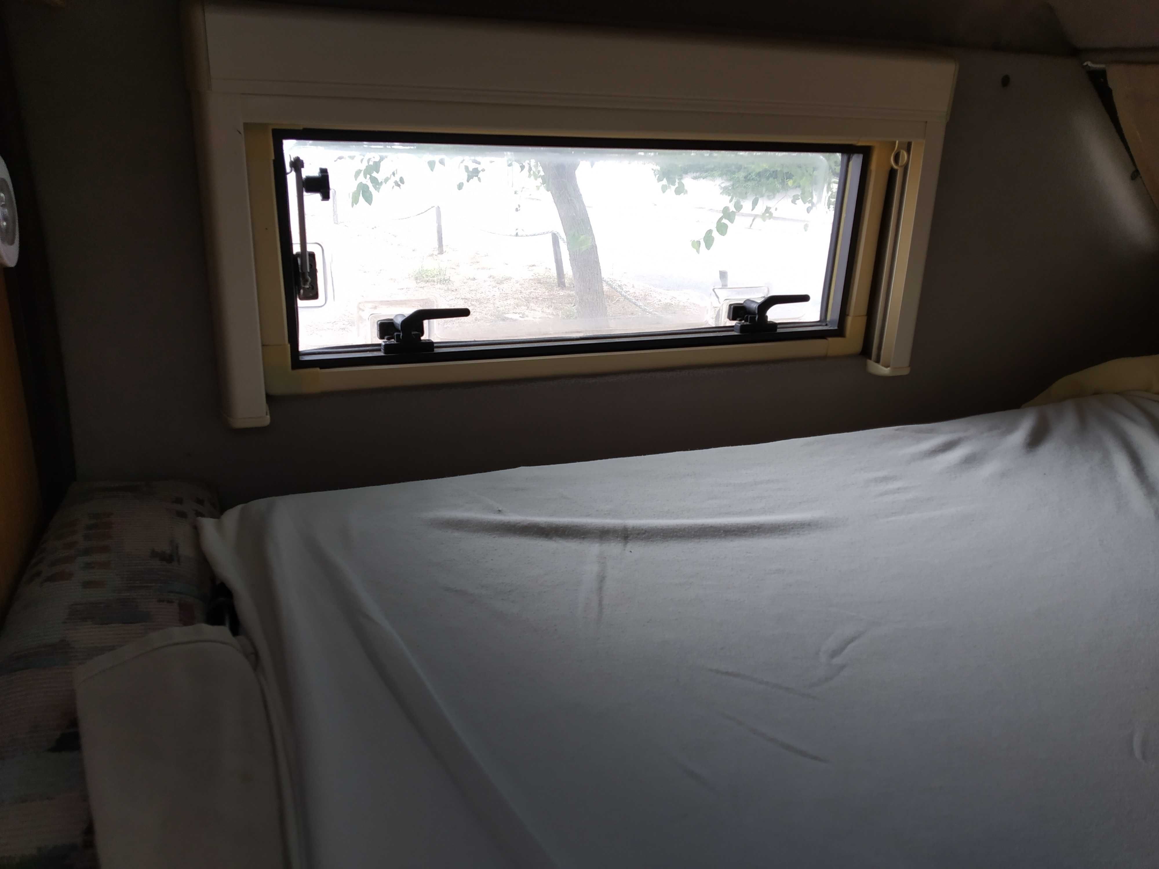 Alugo autocaravana parqueda Carvalhal (Comporta) férias apartmentvan