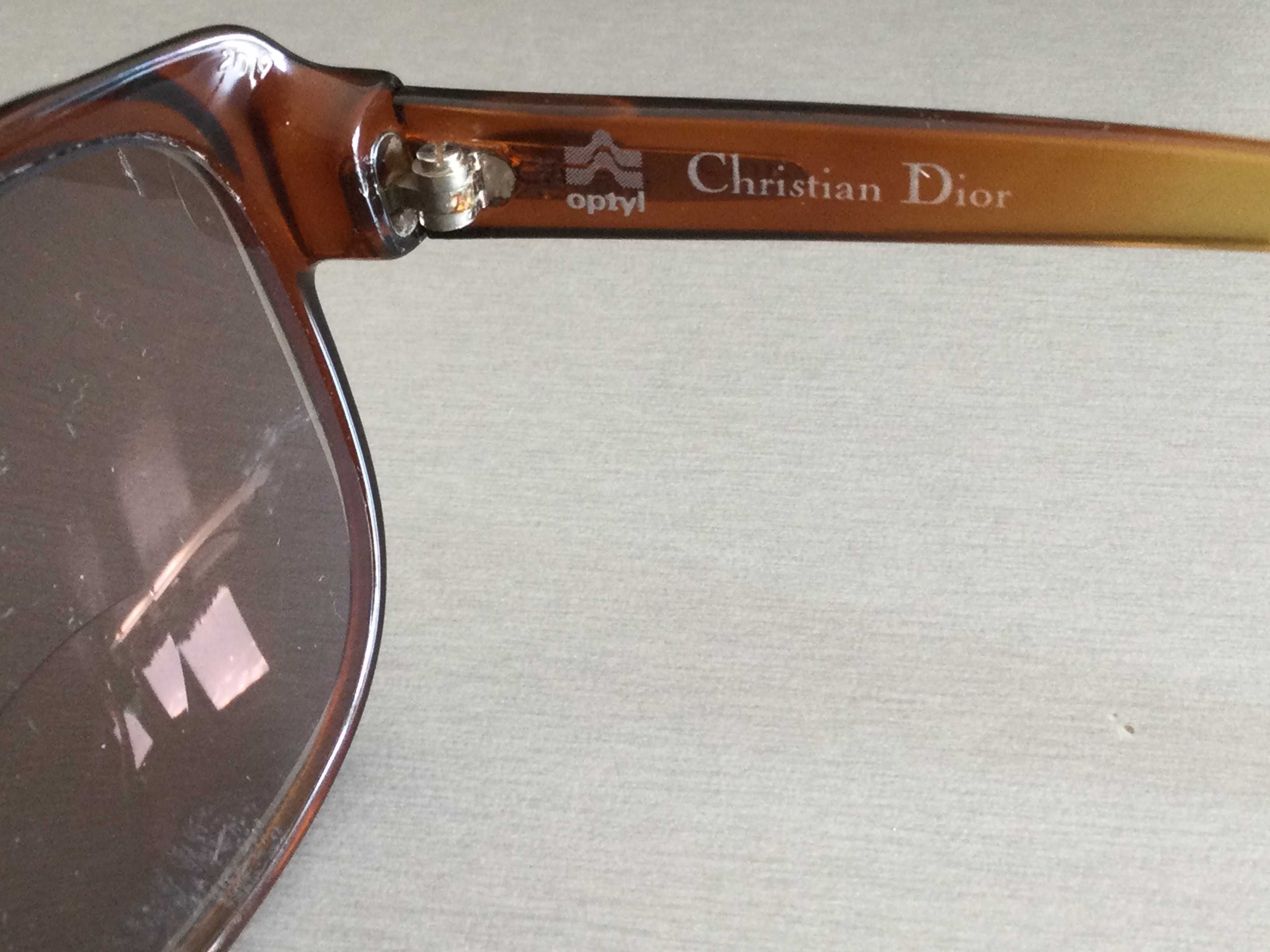 Zabytkowe okulary Christian Dior sprzed pół wieku